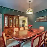 Spacious Reading Home With Patio - 2 Miles To Pagoda