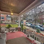 Spacious Reading Home With Patio - 2 Miles To Pagoda