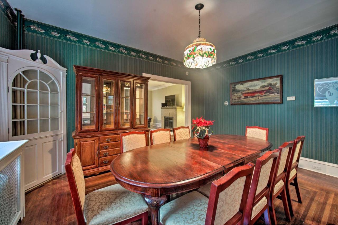 Spacious With Patio - 2 Miles To Pagoda Casa de férias *